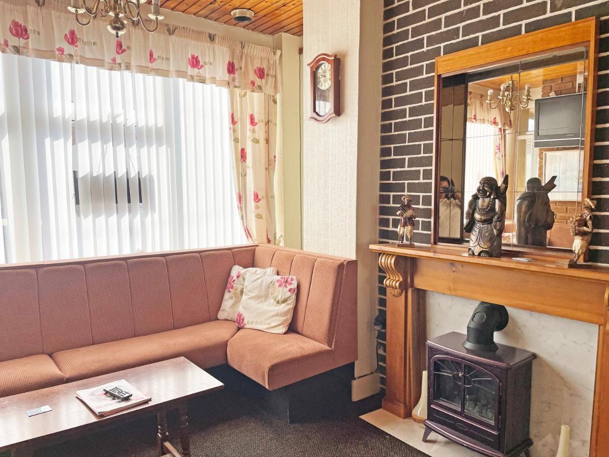 Balin Helmshore Hotel Blackpool Extérieur photo